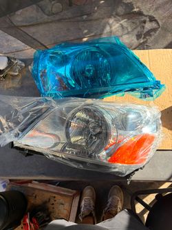 03-05 Honda Pilot Headlight Halogen Set Driver and Passenger Side