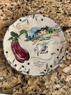 Villa Decorative Ceramic Plate