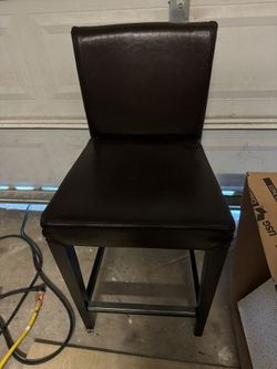 Bar chair