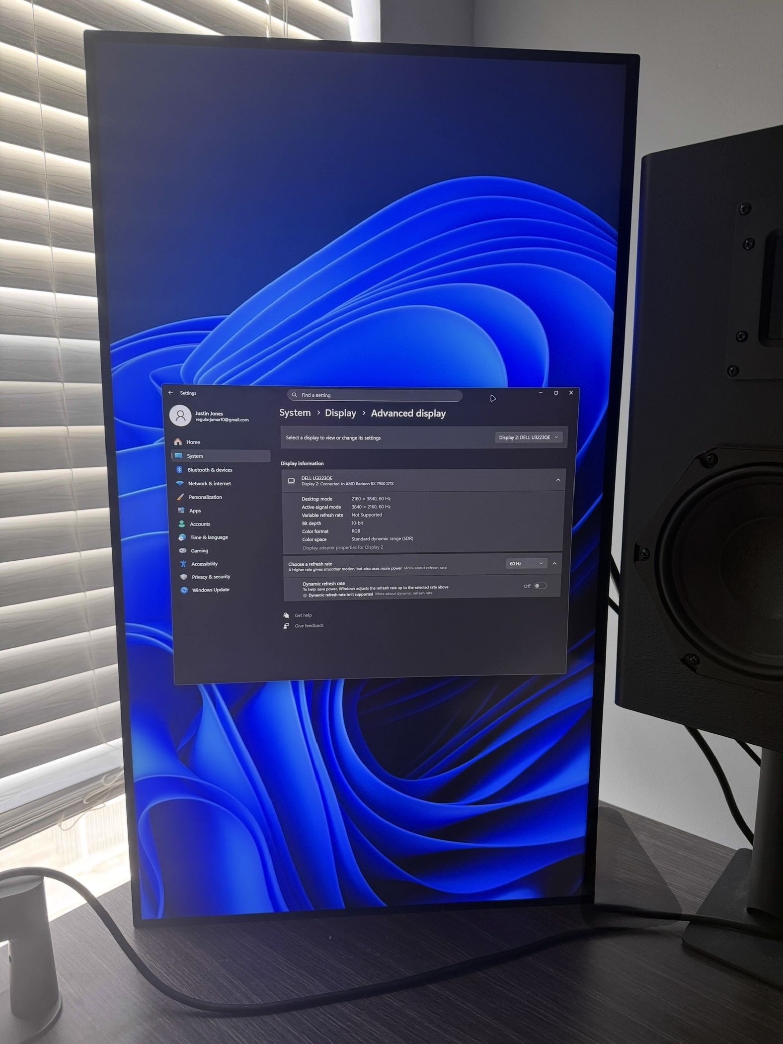 Dell U3223QE 32 Inch 4K