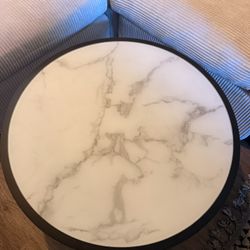 Marble Design / Black And White Coffee Table With Gold Trim 