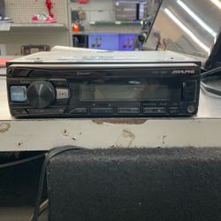  CAR RADIO