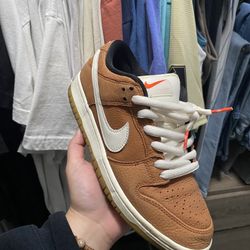 Nike Dunk SB Russet Size 6M