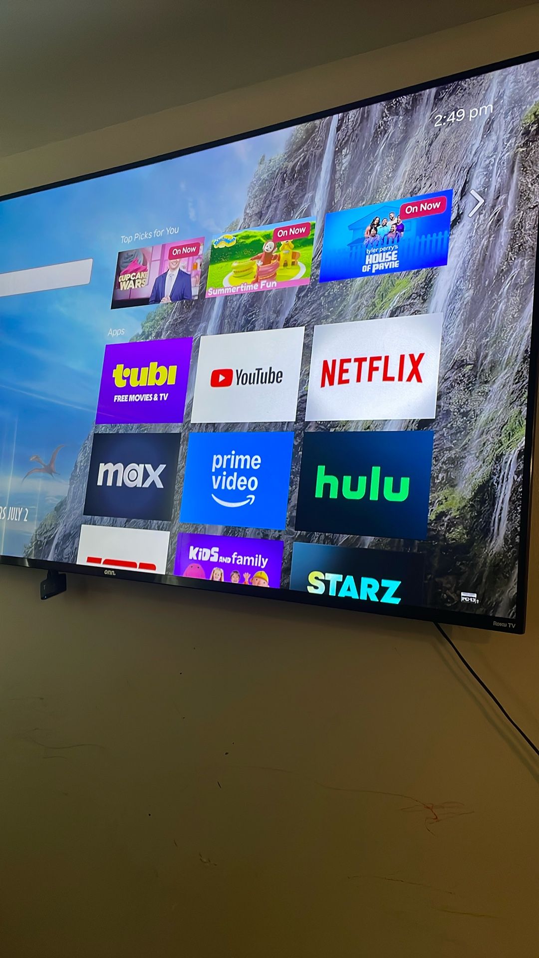 65” Roku Smart Tv