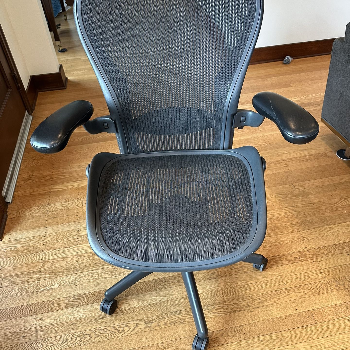 Aeron chair  -  Size C