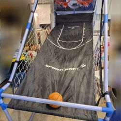 Double Hoop Basketball 