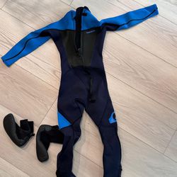 Quicksilver Wet Suit Kid Size 6