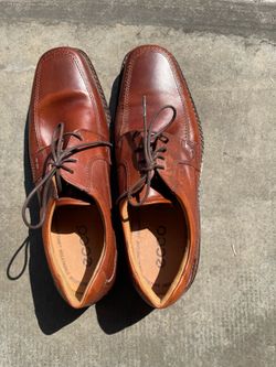 NEW Men’s dress shoes. Leather
