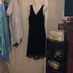 Beautiful Elegant Black Dress 