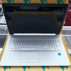 Hp laptop Intel Core I 3 8GB 256gb ssd cam bt