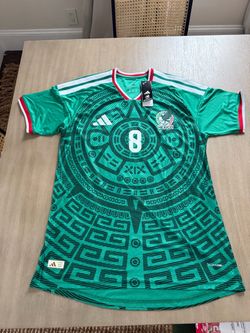 Mexico 2026 Soccer Jersey – #8 OLI – 2XL – New With Tags