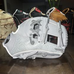 Baseball Glove 