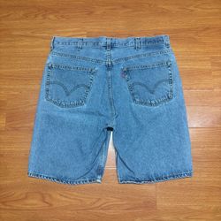 Vintage Y2K Levi’s Jorts  Size 38 