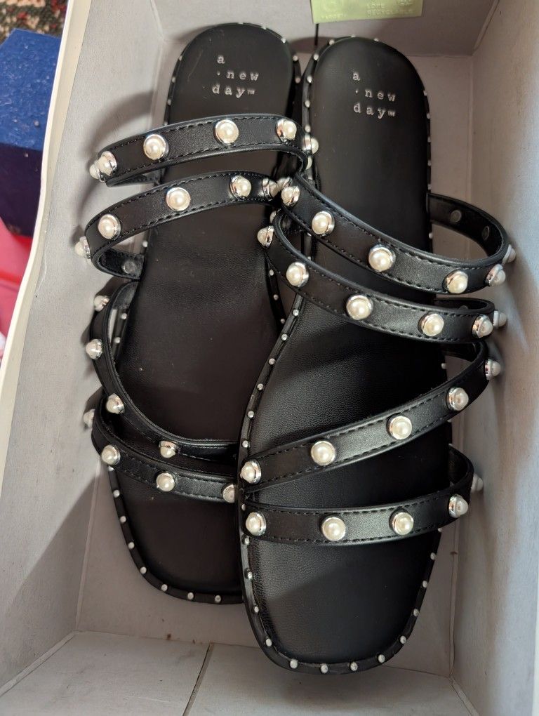 Puma Toeless Strap Dress Shoes