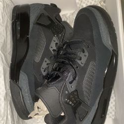 Black Jordan Spizike Lows Size 9 