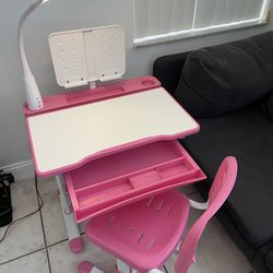 Children’s Desk & Chair