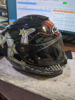 Motorcycle race helmet