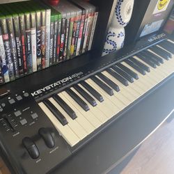 49 Key Piano MIDI Connection