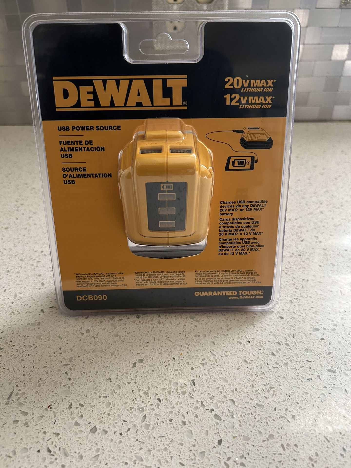 Dewalt USB Phone /Tablet Charger