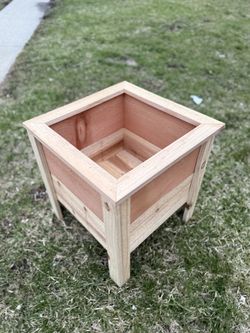 Modern Cedar Planter Box – Handmade – Ready Today