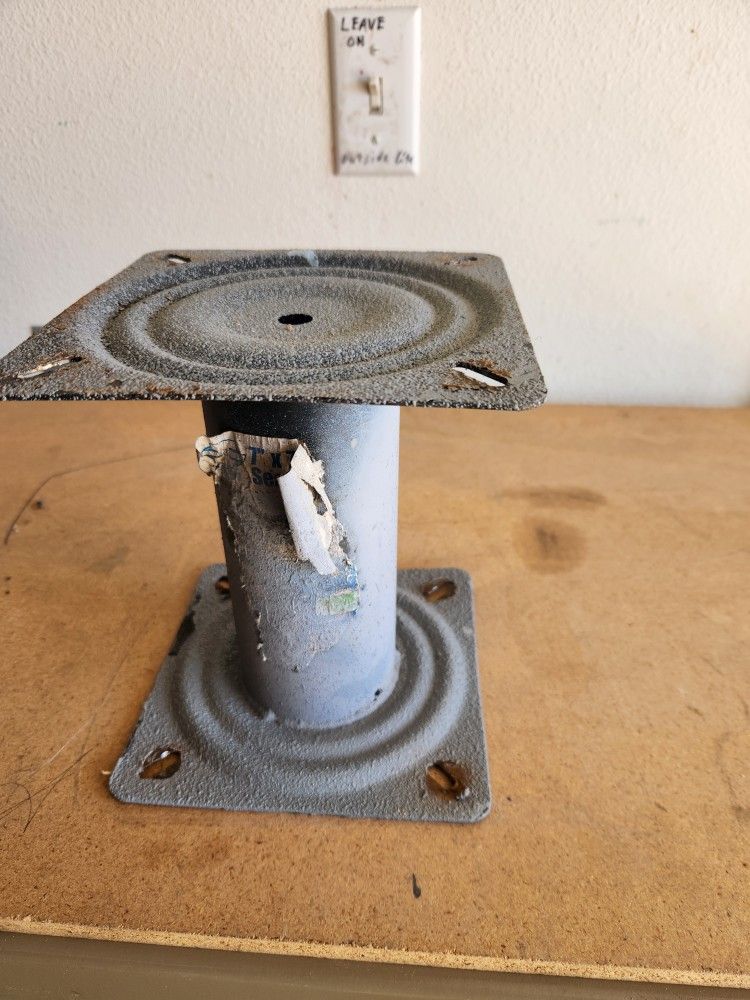 Pedestal For Boat Seat