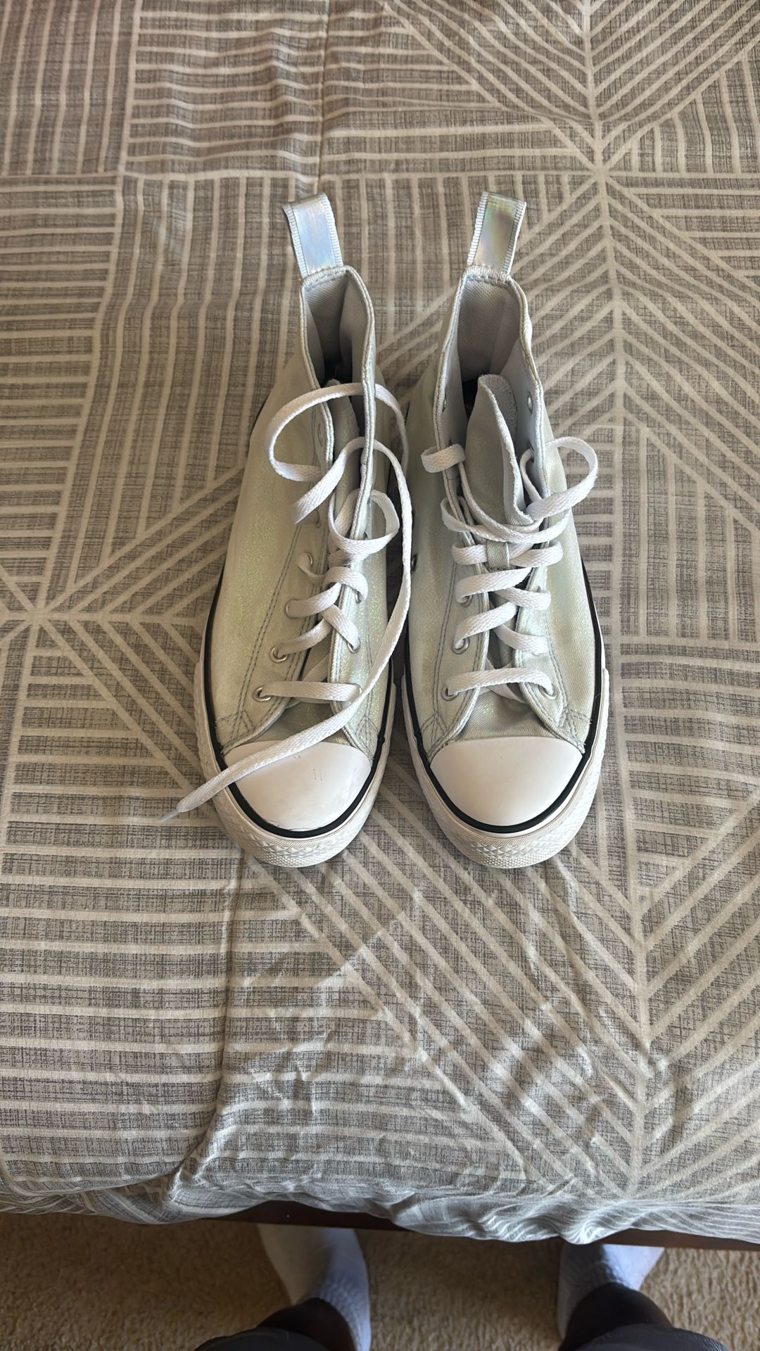 Women’s 7 Converse
