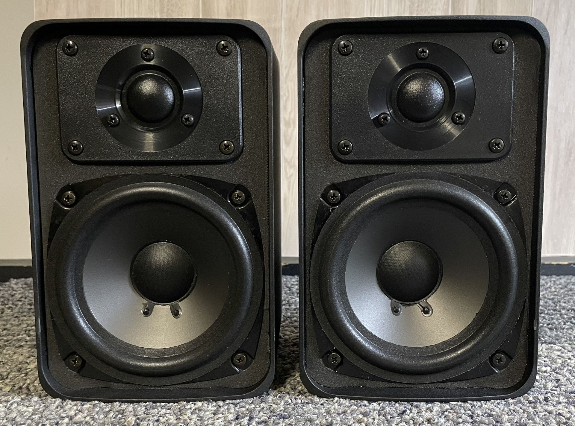 Optimus Pro-X55AV Speakers