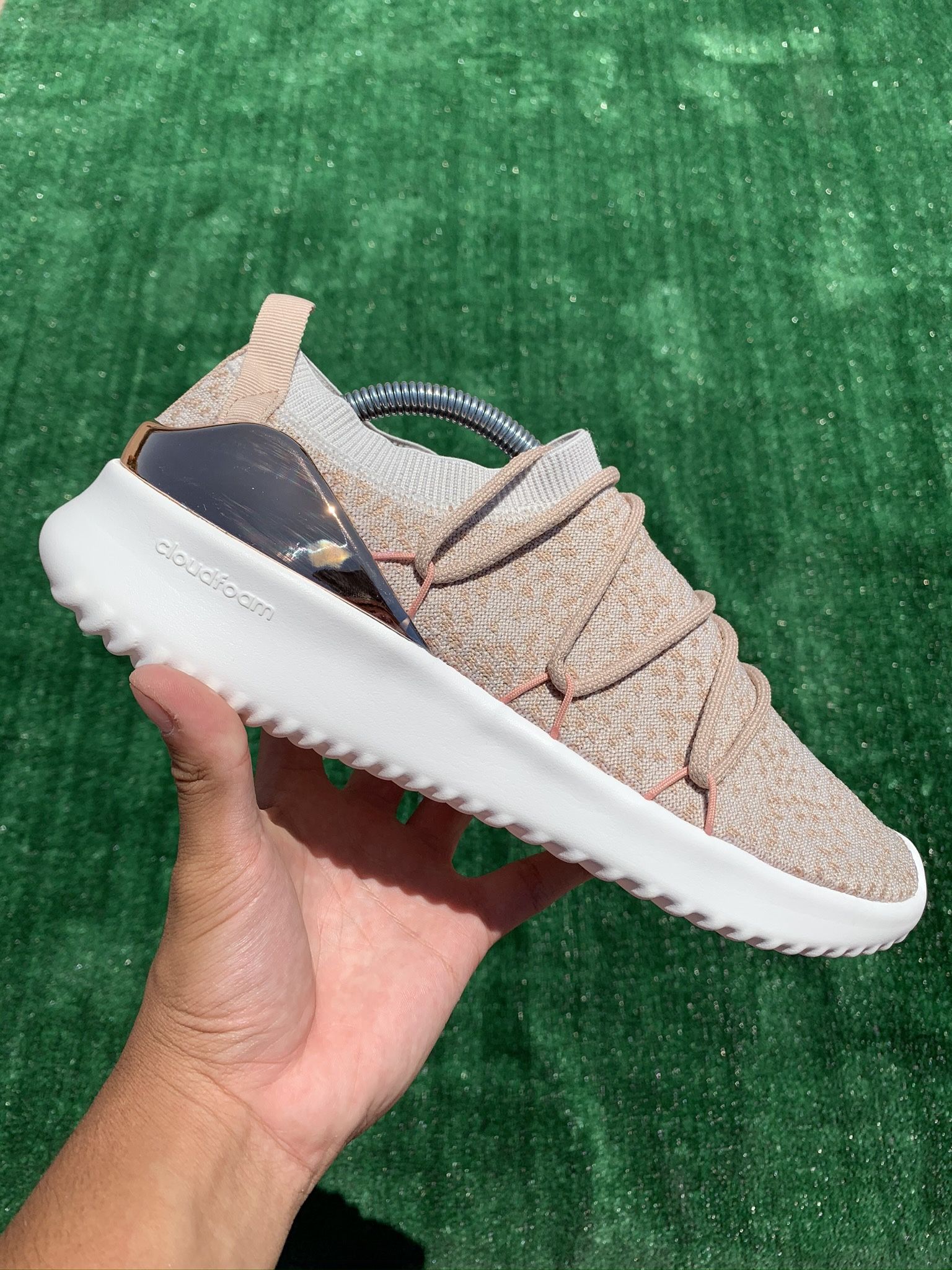 ADIDAS ULTIMAMOTION “RAW WHITE” (Size 11, Women’s / Size 9.5, Men’s)