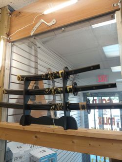 Decorative Sword Set