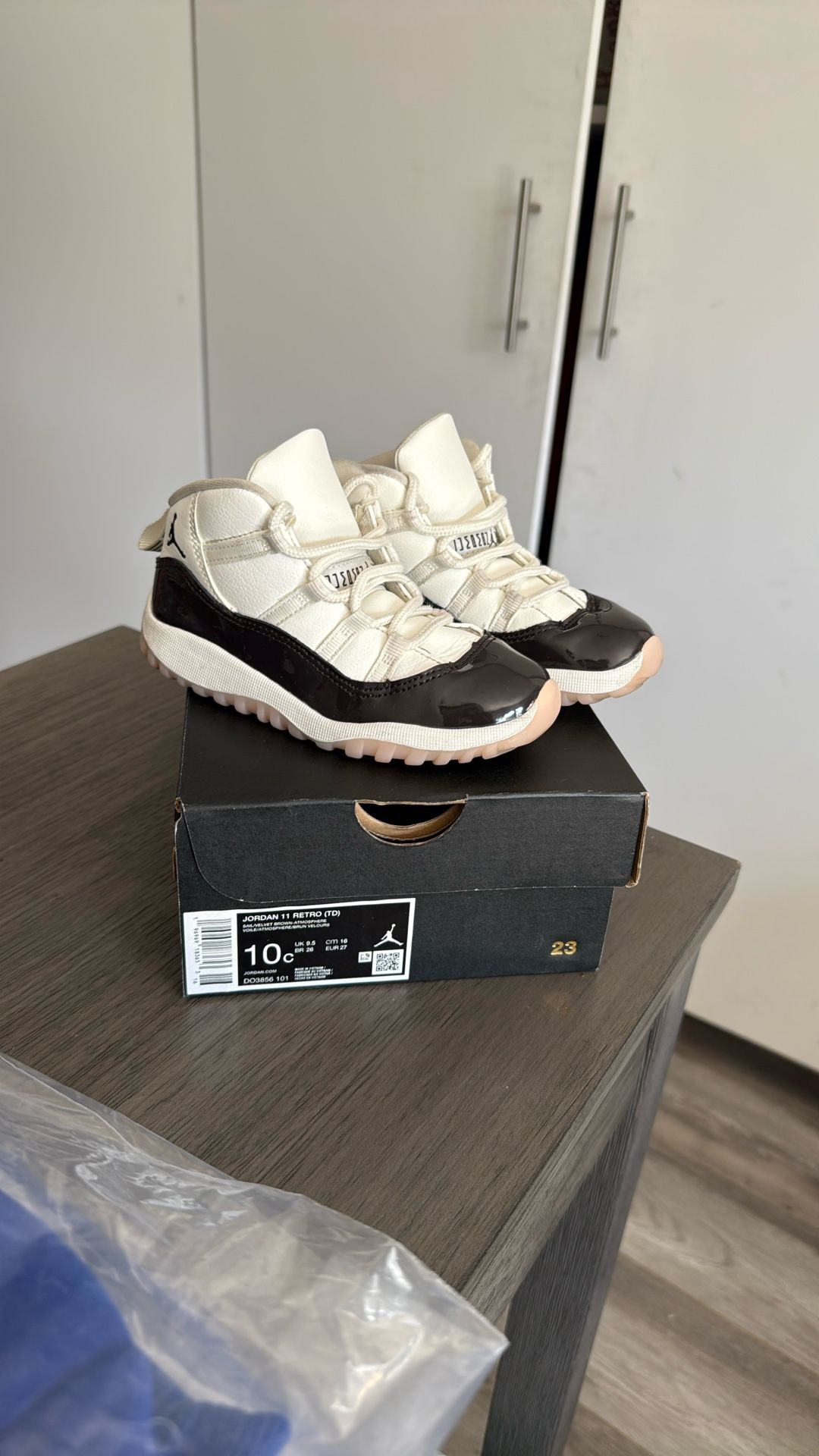 Jordan 11 Retro Size:10 Kids