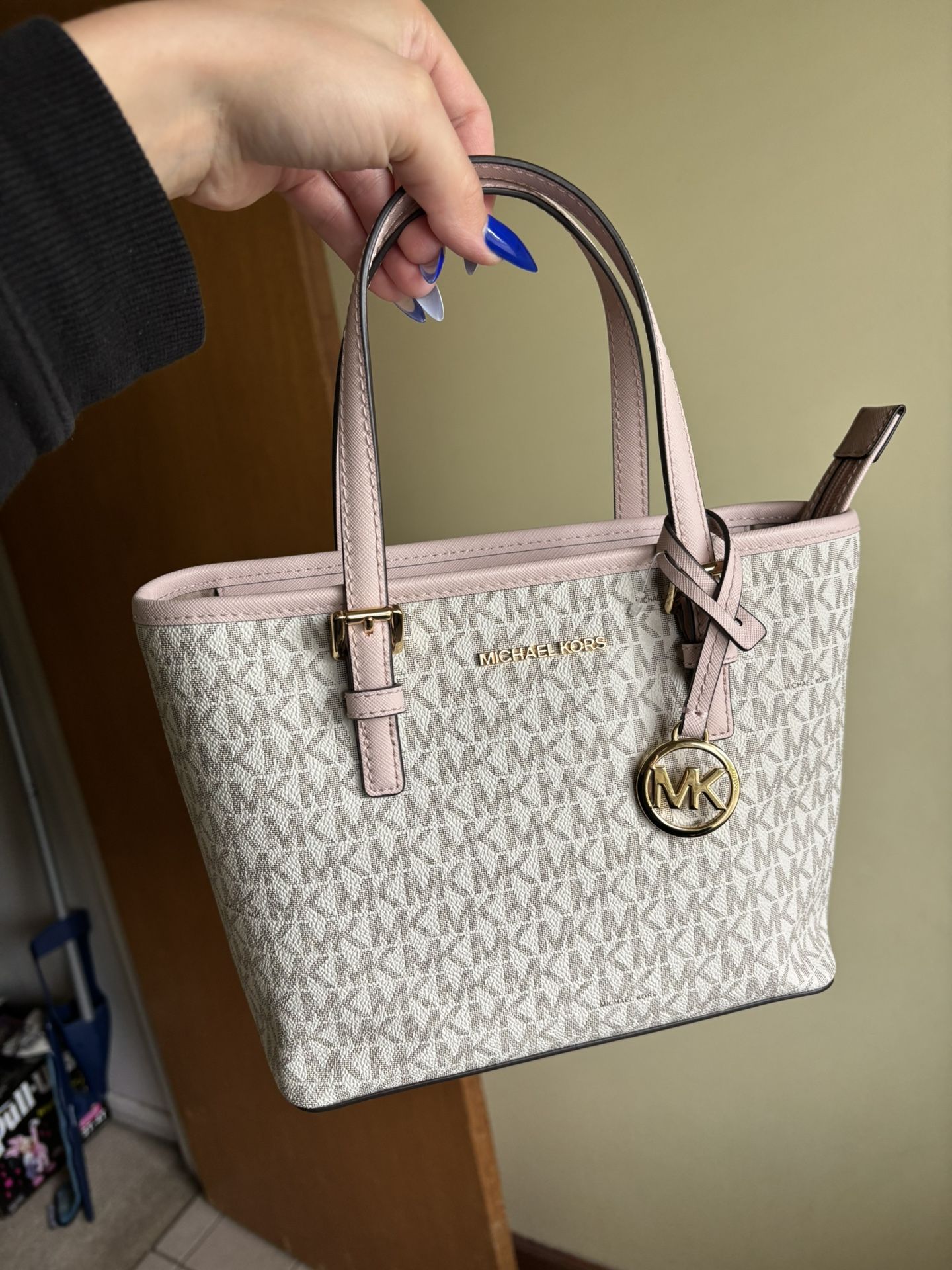 Michael Kors Jet Set Travel Tote & Matching Wallet