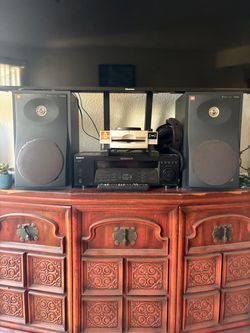 Pair JBL passive bookshelf speakers Monitor 4206, 75watts, 8 ohms