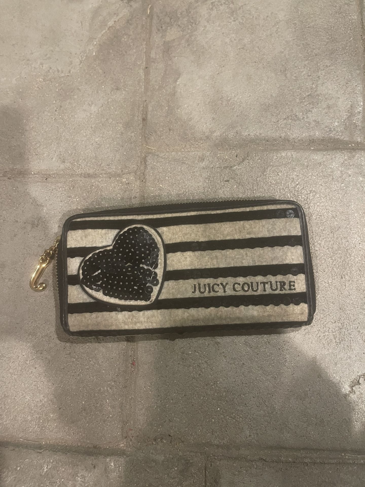 Rare Juicy Couture Wallet