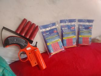 Flare gun set