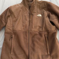 The Northface Woman’s Fleece