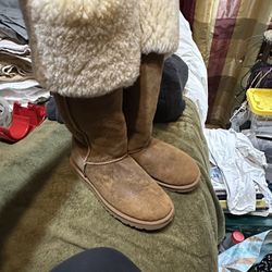 Ugg australia boots size 8 
