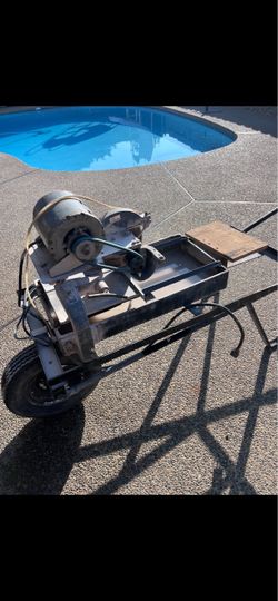 Tile cutter
