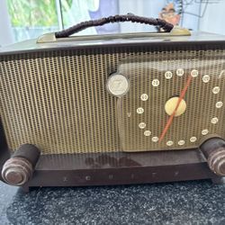 Zenith Radio