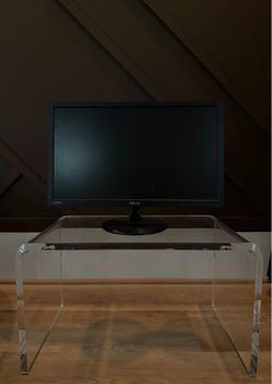 LED/LCD Flat Panel Monitor
