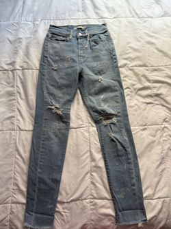 Levi’s Wedgie Skinny Jean