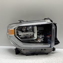 2018-2021 Toyota Tundra Headlight Oem 