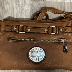 Brown crossbody purse with adjustable/removable strap