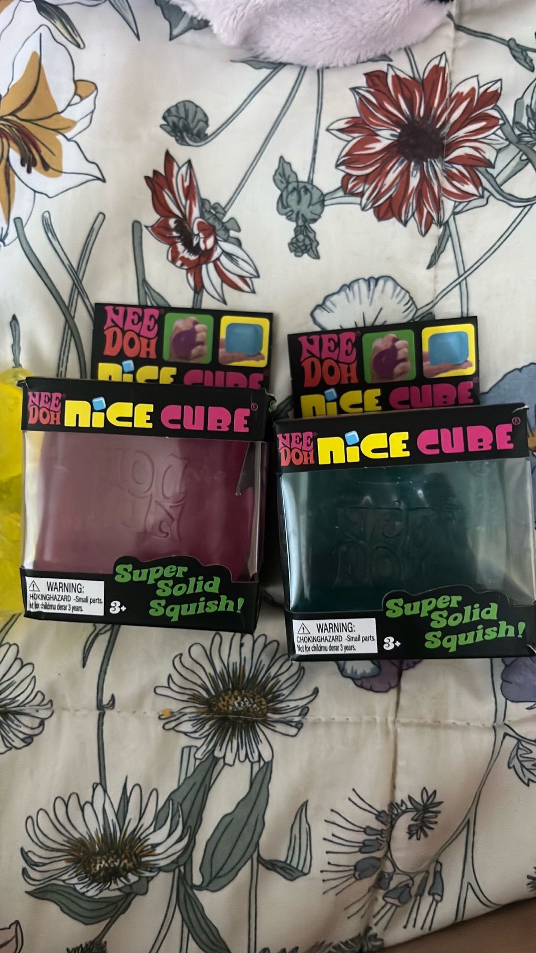 Needoh Nice cubes blue and pink