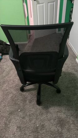 Desk chair
