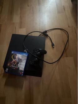 PS4 2 controllers and games