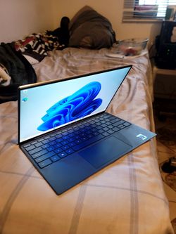 Dell XPS TouchScreen: Intel Core i7, TypeC, Windows11 V-25H2.