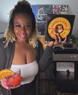 Booze & Vinyl Country