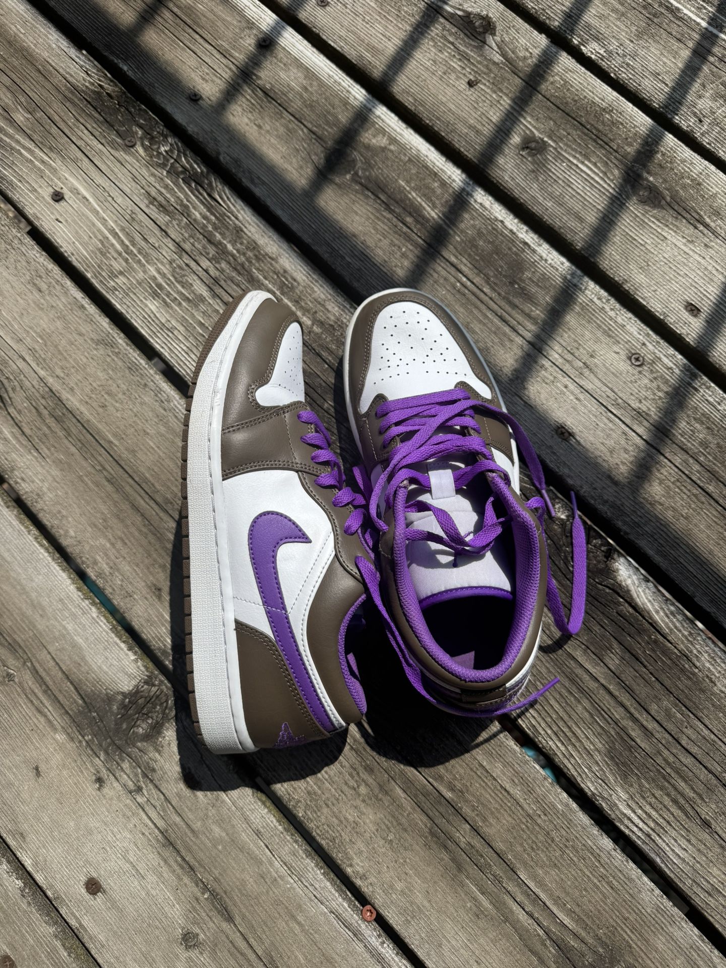 Jordan 1 Low - 9.5 Men’s 