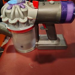 Dyson Cordless Vacuum