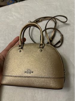 12 Different Authentic Coach Bags.. Amazing Deals!!!